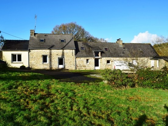 Maison 5 Pièces + Dépendances + 15 Hectares 22480 Canihuel